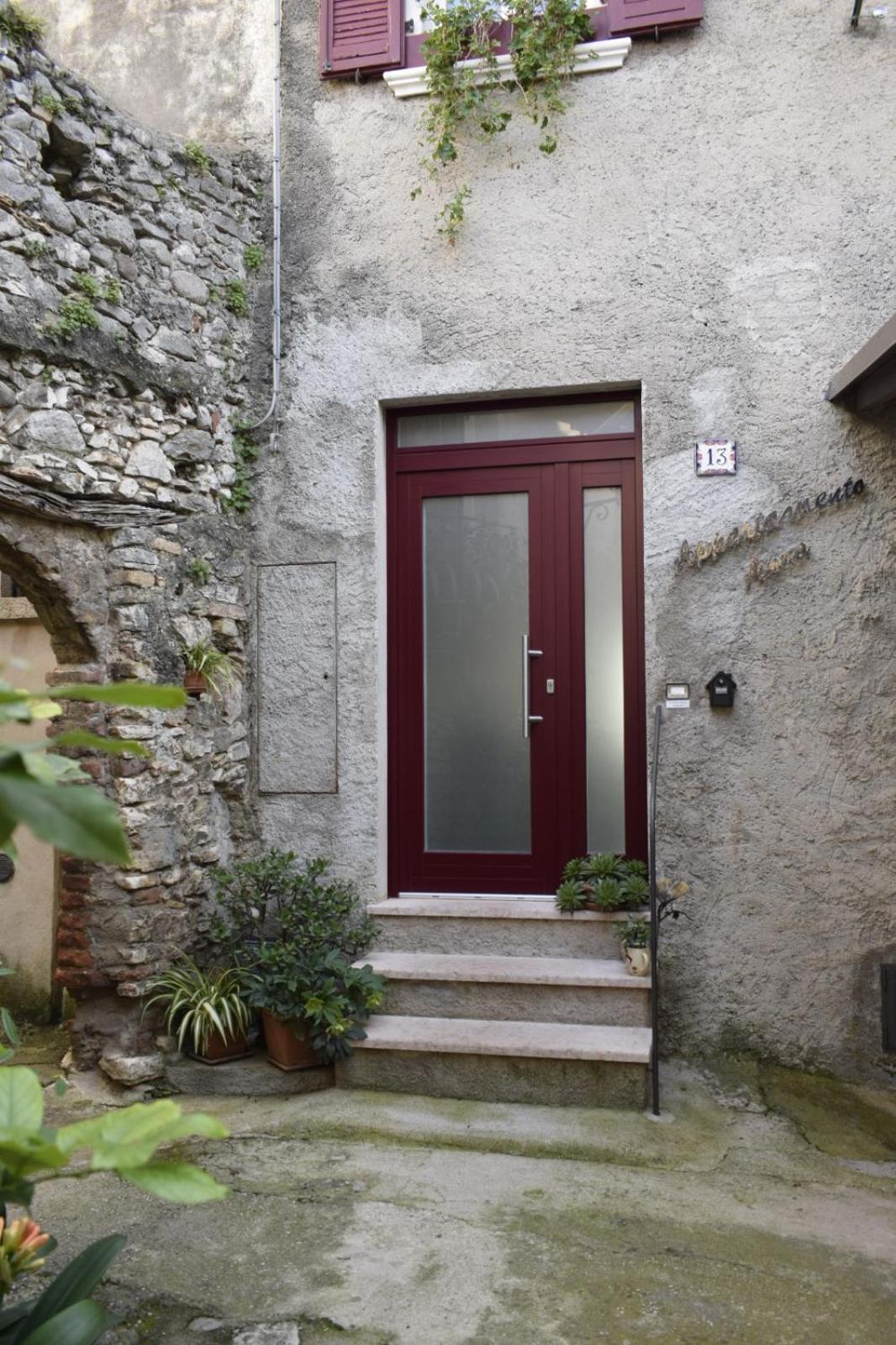 Appartamento Anna Brenzone sul Garda Kültér fotó