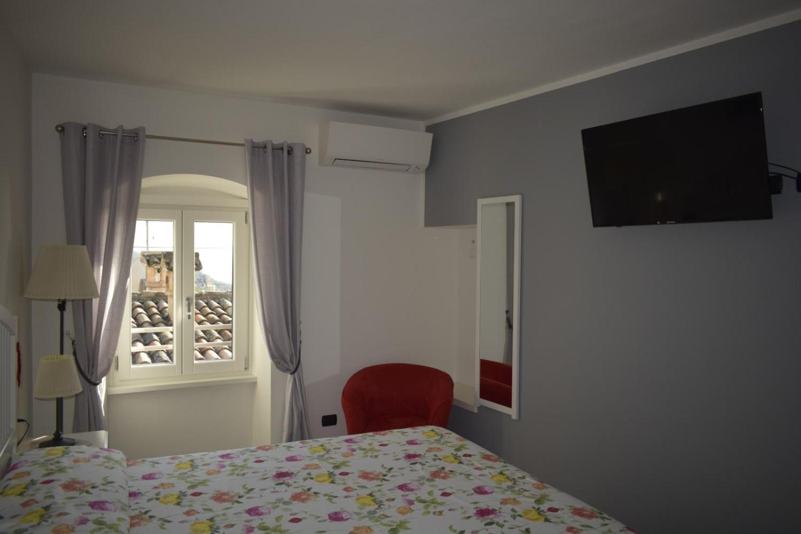 Appartamento Anna Brenzone sul Garda Kültér fotó