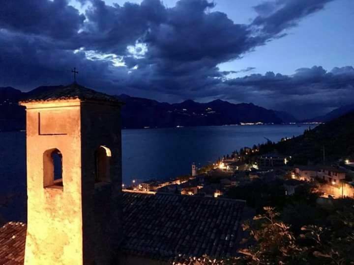 Appartamento Anna Brenzone sul Garda Kültér fotó
